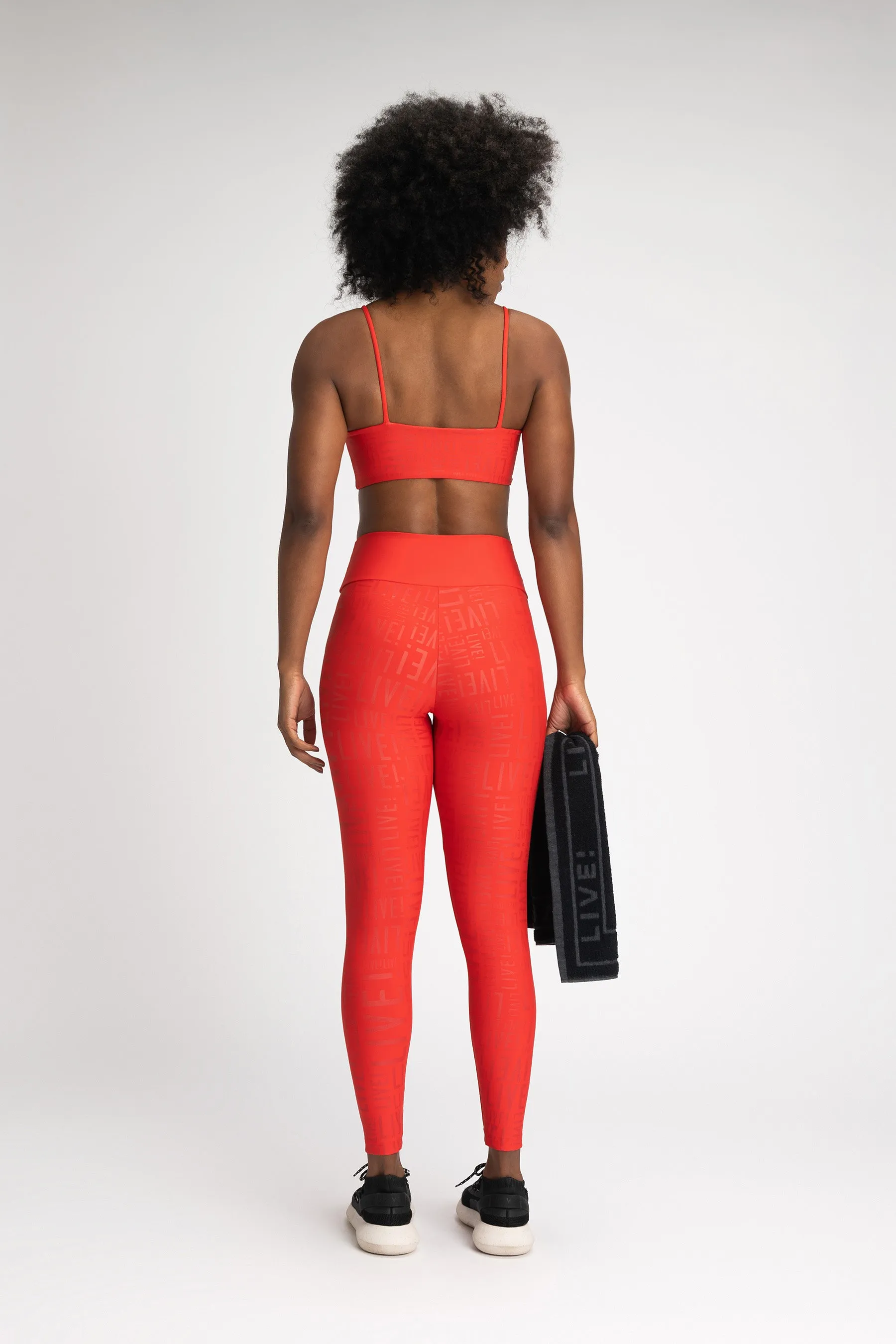 LIVE! Essential Body Curve Low Sports Bra
