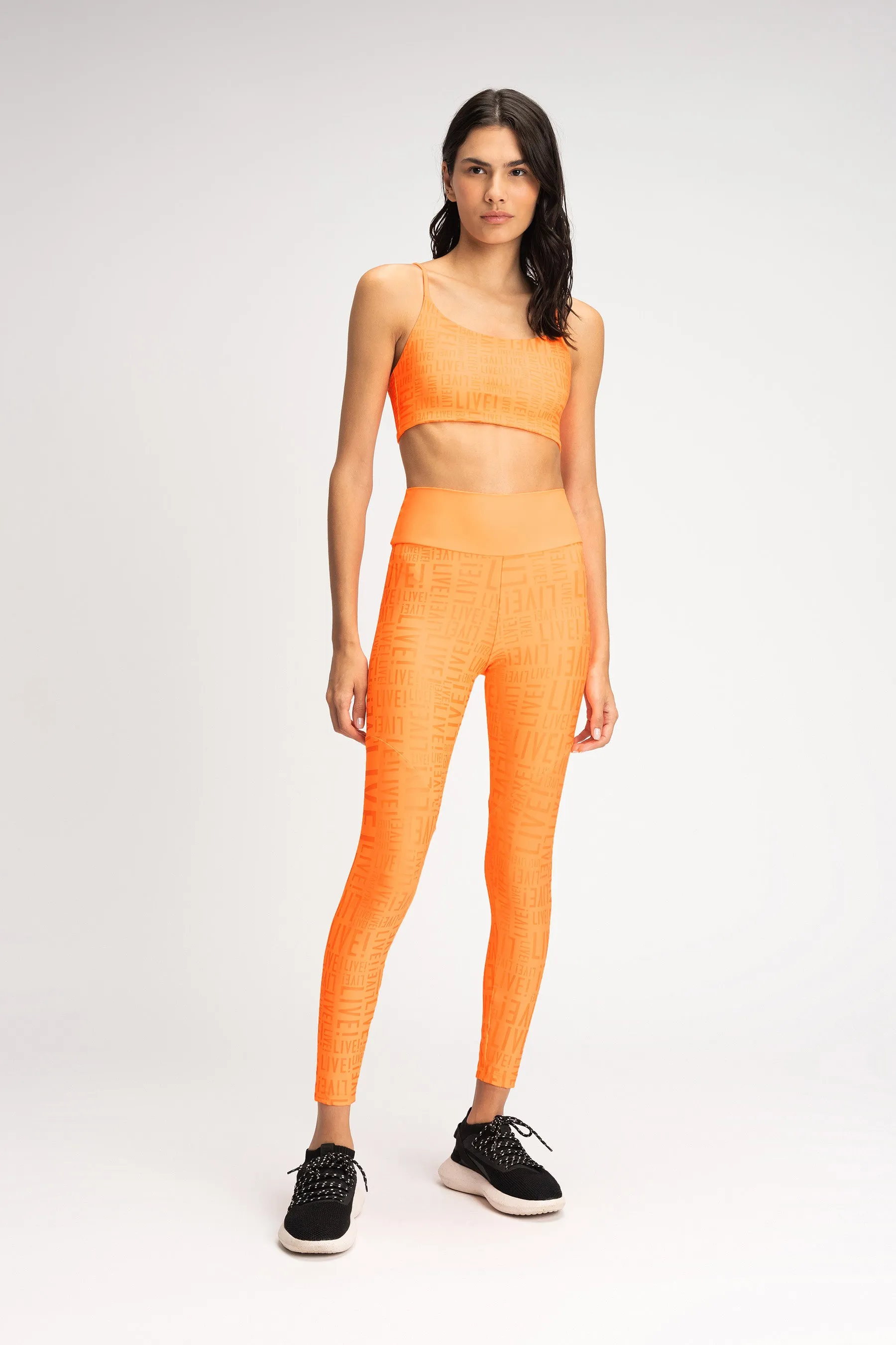 LIVE! Essential Body Curve Low Sports Bra