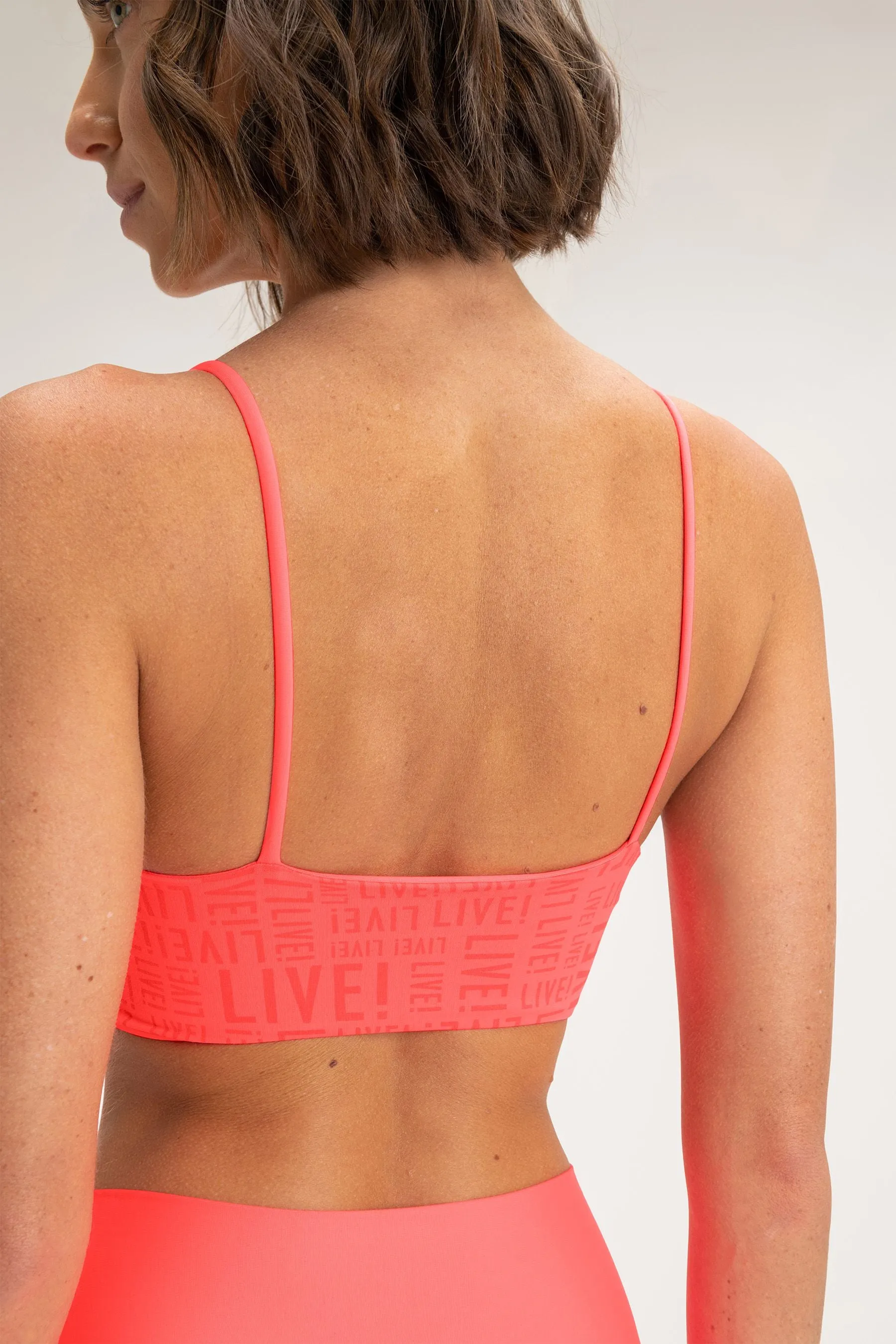 LIVE! Essential Body Curve Low Sports Bra