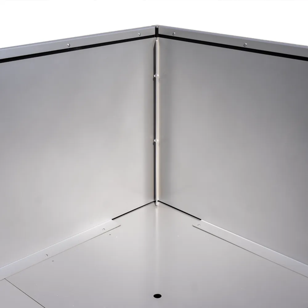Urban Aluminum Heavy Duty Planter w/Alum. Liner, 79" W x 79" L x 39" High